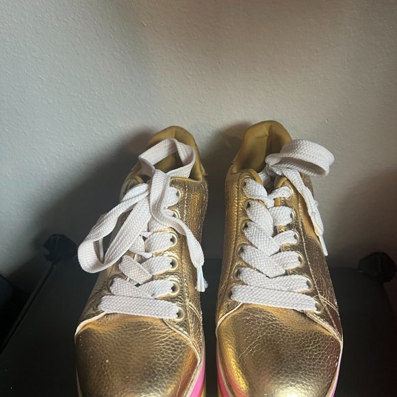 Rainbow + Gold YRU Platforms